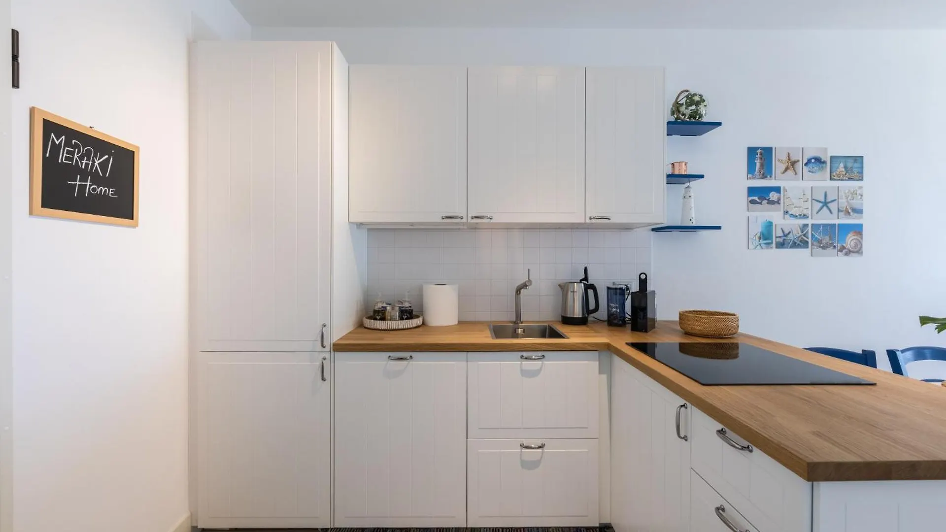Apartment Meraki Home - 30 M Dal Mare, Vista Mare, Wifi E Parcheggio Coperto Gratuito - Appartamento A San Lorenzo Al Mare