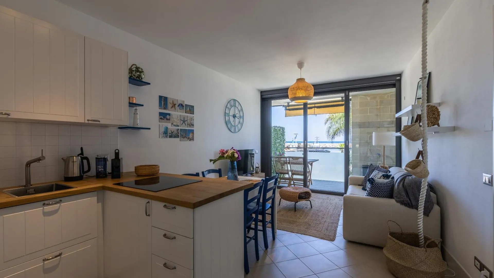 Meraki Home - 30 M Dal Mare, Vista Mare, Wifi E Parcheggio Coperto Gratuito - Appartamento A San Lorenzo Al Mare Apartment